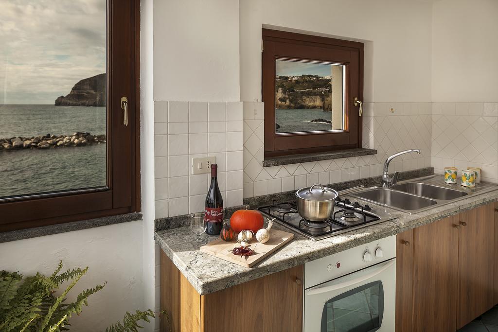 Appartamenti Le Pleiadi - Sant'Angelo D'Ischia Kamer foto