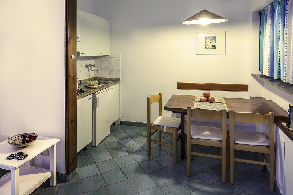 Appartamenti Le Pleiadi - Sant'Angelo D'Ischia Kamer foto