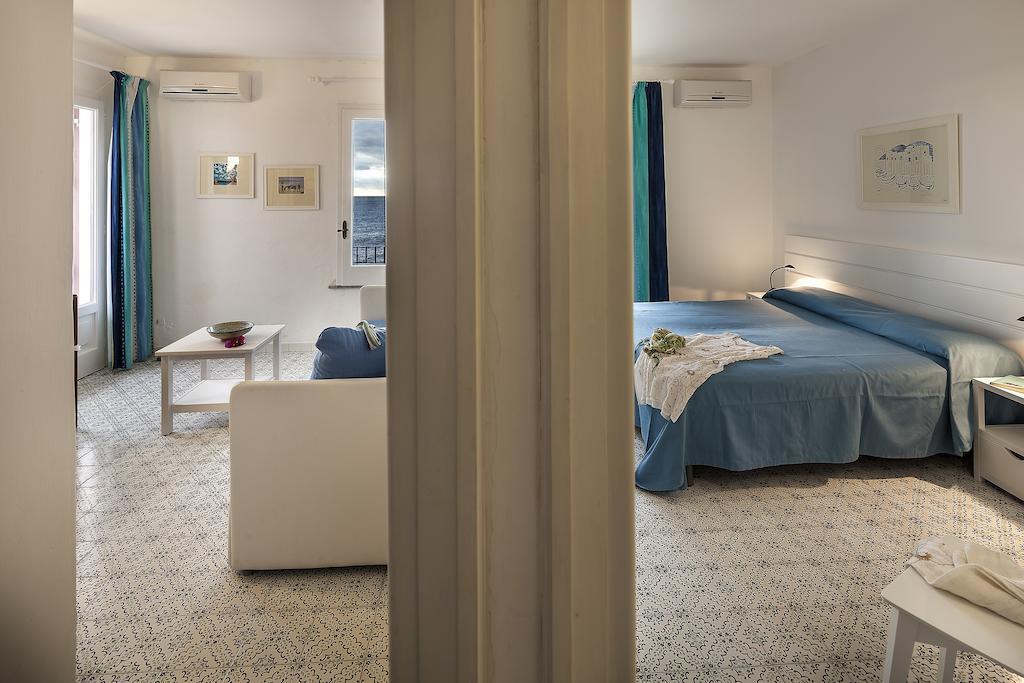 Appartamenti Le Pleiadi - Sant'Angelo D'Ischia Kamer foto